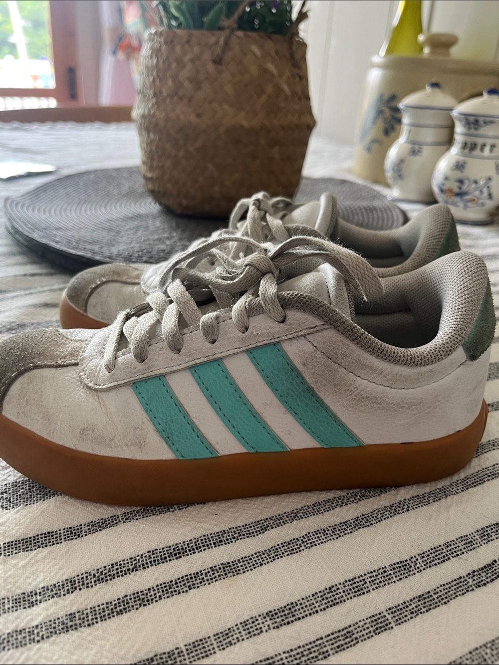 adidas White Sneakers with Teal Three-Stripes and Gum Outsole
